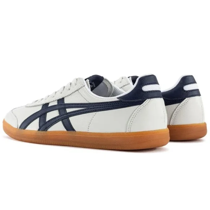 Tokuten “White Navy Gum”